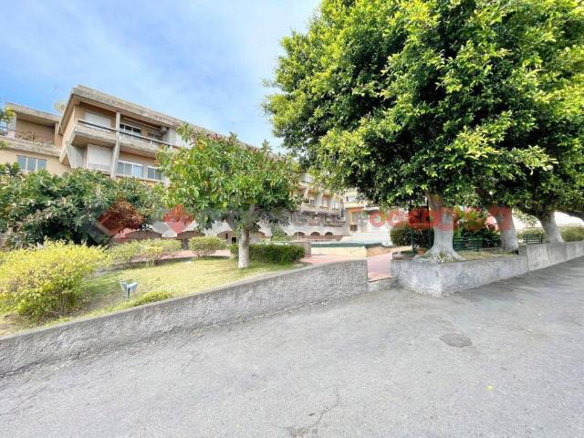Appartamento in vendita a Cannizzaro, Aci Castello