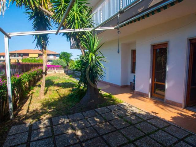 Appartamento in vendita a Cannizzaro, Aci Castello