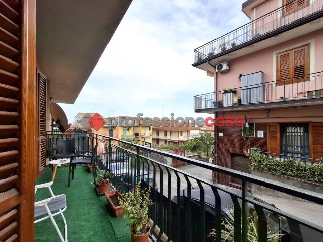 Appartamento in vendita a Barriera, Aci Castello