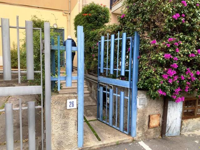 Appartamento in vendita a Ficarazzi, Aci Castello