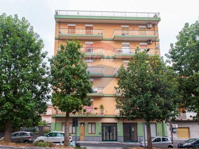 Appartamento in vendita a Aci Santa Lucia, Aci Catena