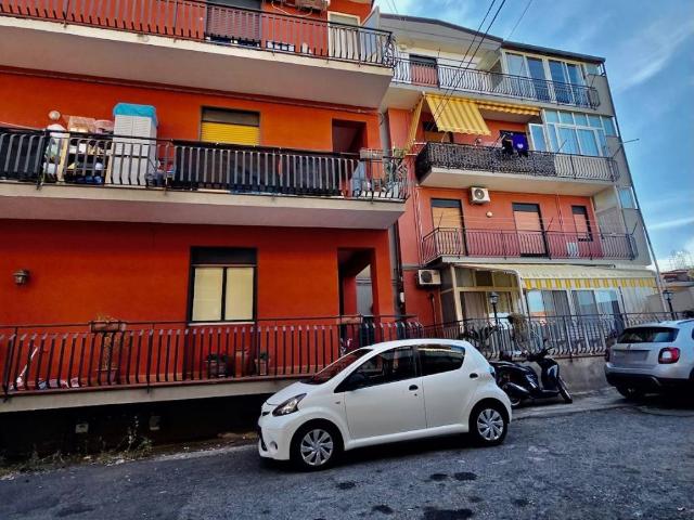 Appartamento in vendita a Aci Catena, Sicilia
