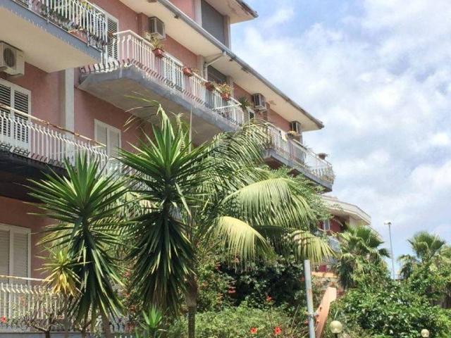 Appartamento in vendita a Aci Catena, Sicilia