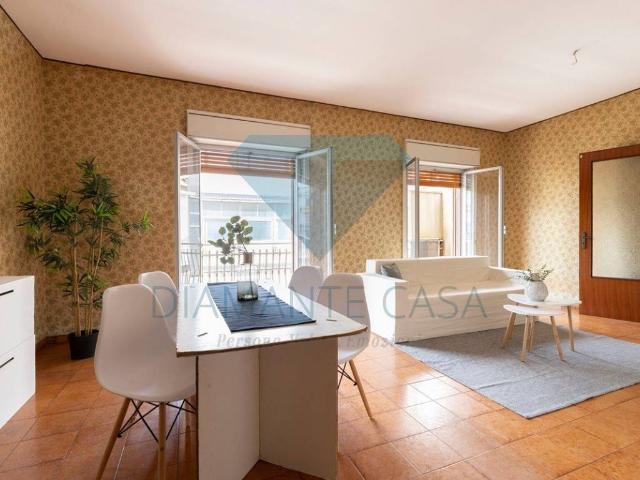 Appartamento in vendita a Aci Santa Lucia, Aci Catena