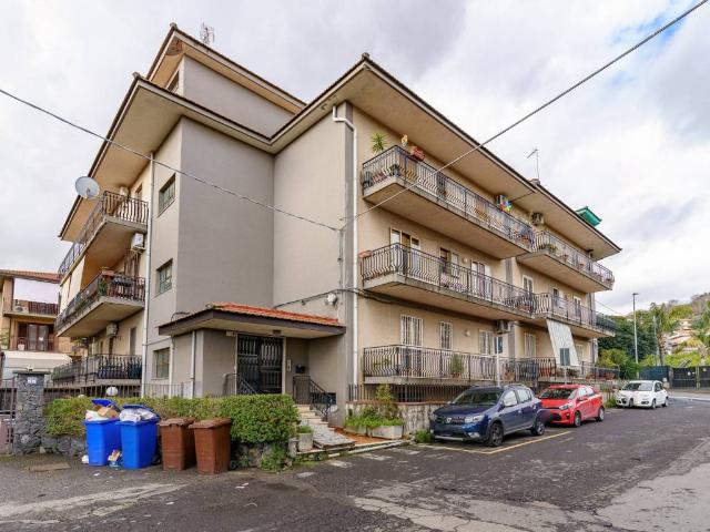 Appartamento in vendita a Aci Catena, Sicilia