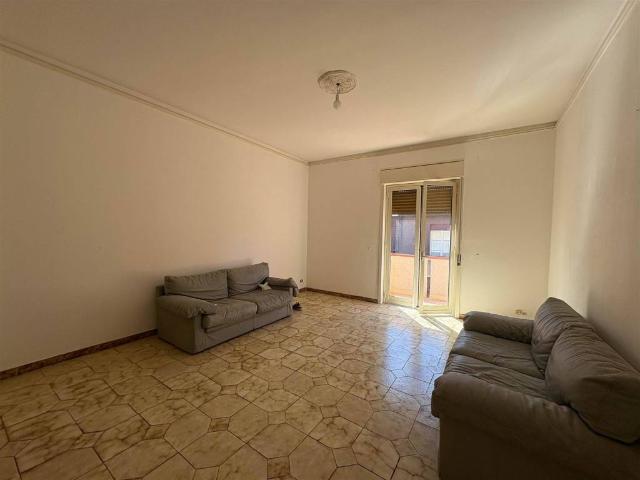 Appartamento in vendita a Aci Santa Lucia, Aci Catena