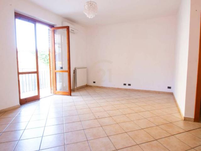 Appartamento in vendita a Aci Santa Lucia, Aci Catena