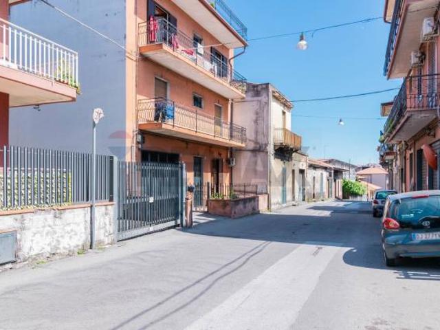 Appartamento in vendita a Lavina, Aci Sant'antonio