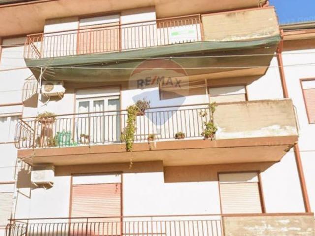 Appartamento in vendita a Aci Sant'antonio, Sicilia