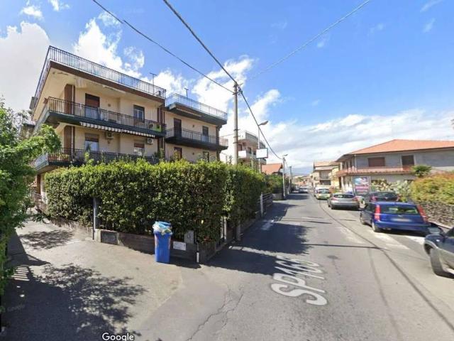 Appartamento in vendita a Aci Sant'antonio, Catania