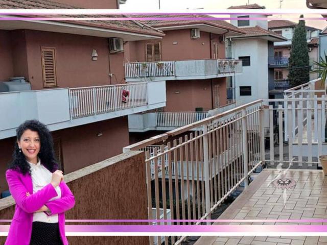 Appartamento in vendita a Aci Sant'antonio, Sicilia