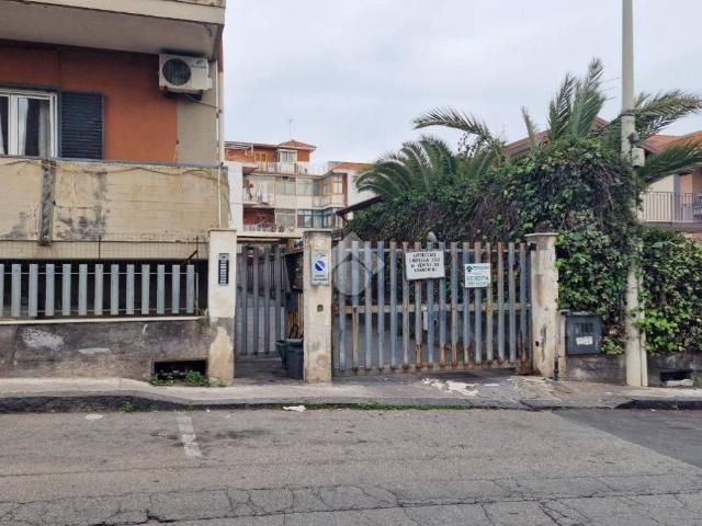 Appartamento in vendita a Aci Sant'antonio, Sicilia