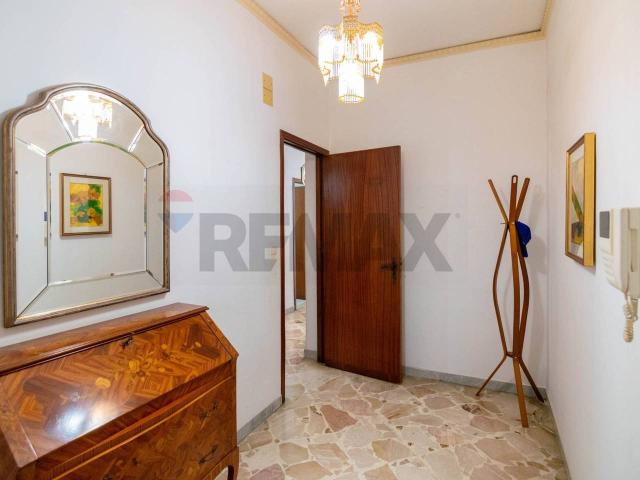 Appartamento in vendita a Acireale, Sicilia