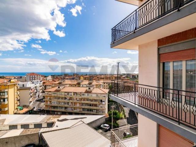 Appartamento in vendita a Acireale, Sicilia