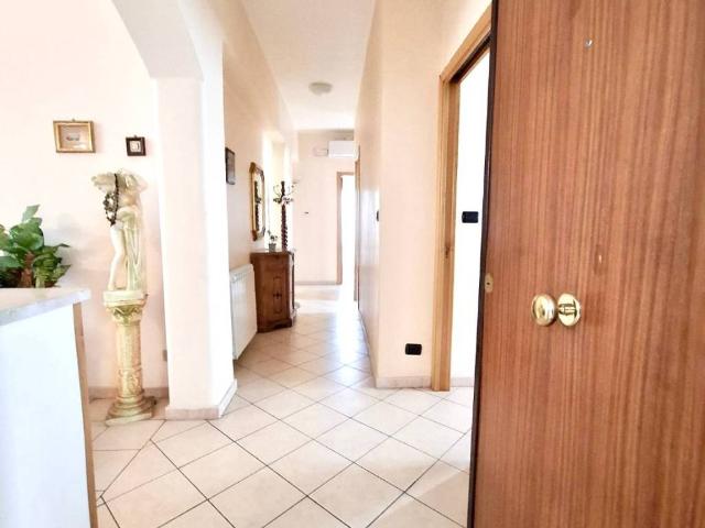 Appartamento in vendita a Acireale, Sicilia