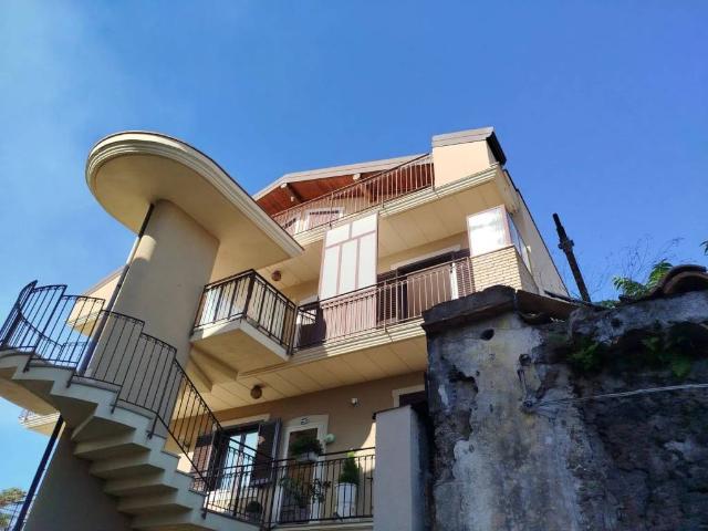Appartamento in vendita a Santa Maria Ammalati, Acireale