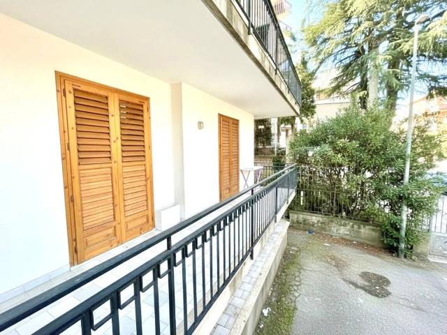 Appartamento in vendita a Loreto, Acireale