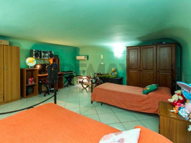 Villa Indipendente in vendita a Guardia, Acireale