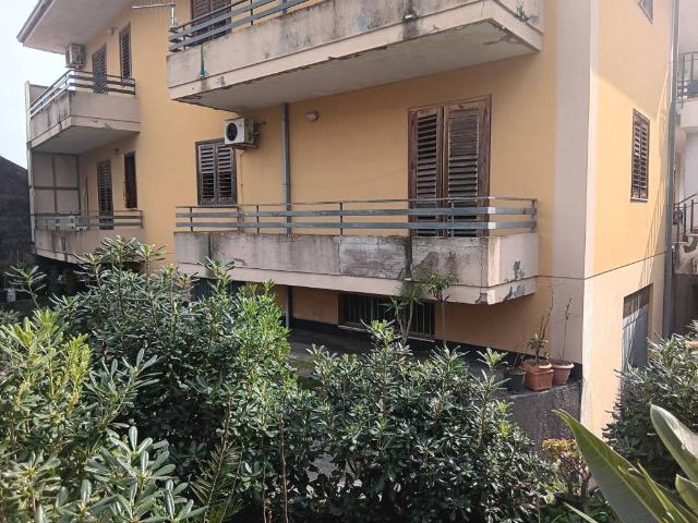 Appartamento in vendita a Guardia, Acireale