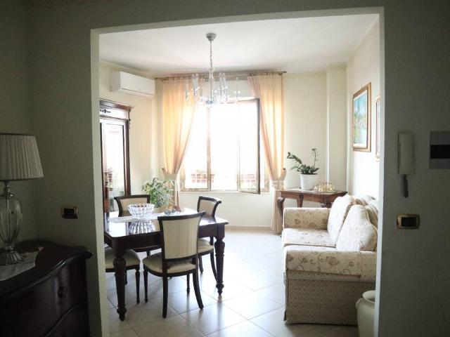 Appartamento in vendita a Loreto, Acireale