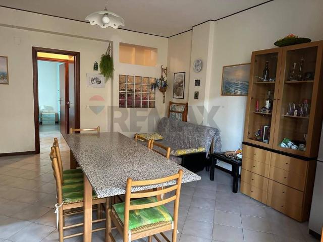 Appartamento in vendita a Acireale, Sicilia