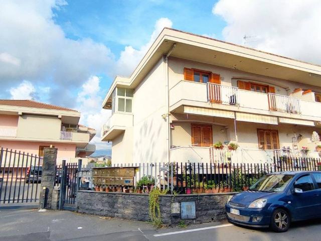 Appartamento in vendita a Pozzillo Superiore, Acireale