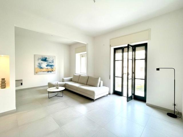 Appartamento in vendita a Acireale, Sicilia