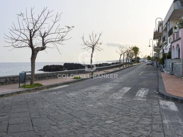 Appartamento in vendita a Acireale, Sicilia