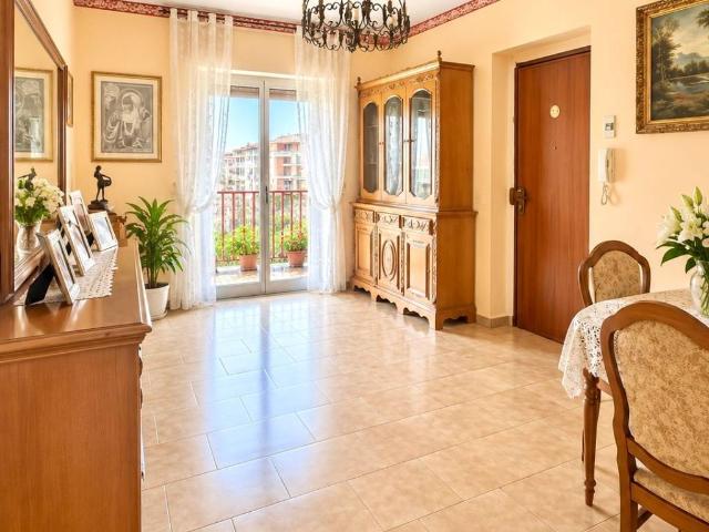 Appartamento in vendita a Sciarelle, Acireale