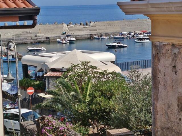 Appartamento in vendita a Acireale, Sicilia