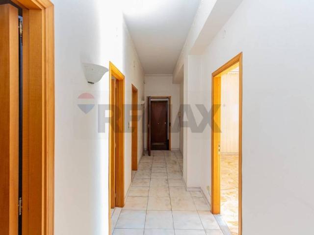 Appartamento in vendita a Acireale, Sicilia
