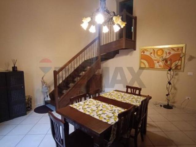Villa Indipendente in vendita a Guardia, Acireale