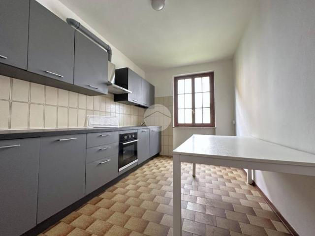 Appartamento in vendita a Acquafredda, Lombardia