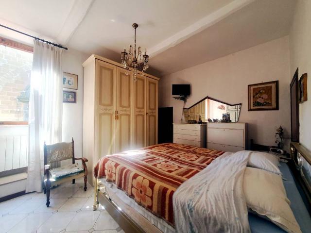 Appartamento in vendita a Acquapendente, Viterbo