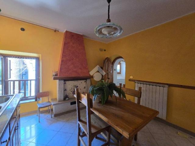Appartamento in vendita a Acuto, Lazio