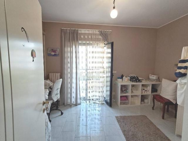Appartamento in vendita a Adelfia, Bari