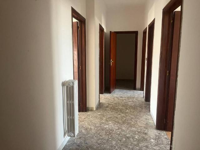 Appartamento in vendita a Puglia, Bari