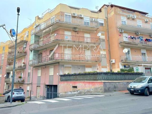 Appartamento in vendita a Adrano, Sicilia