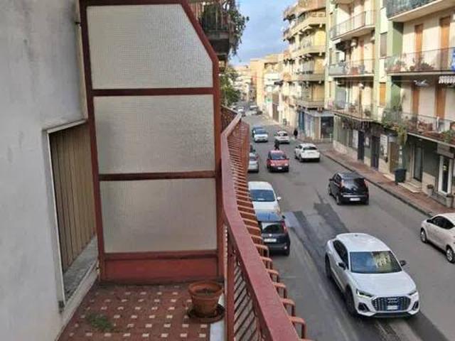 Appartamento in vendita a Adrano, Sicilia