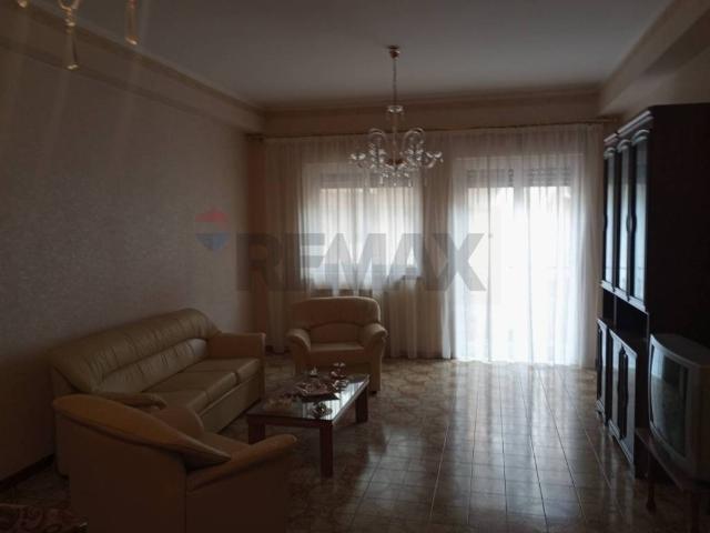 Appartamento in vendita a Adrano, Sicilia