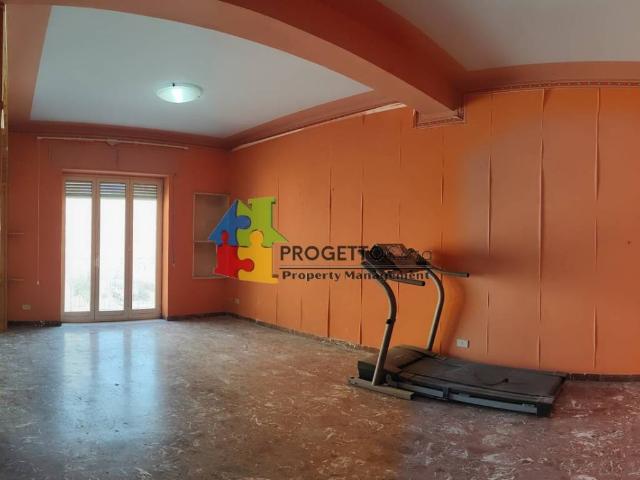 Appartamento in vendita a Adrano, Sicilia
