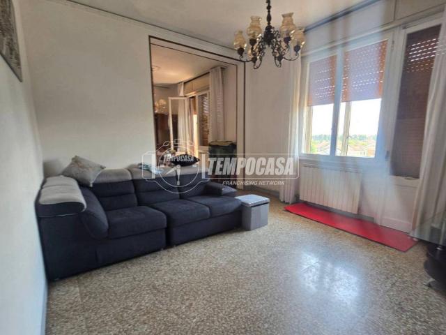 Appartamento in vendita a Borgo Dolomiti, Adria