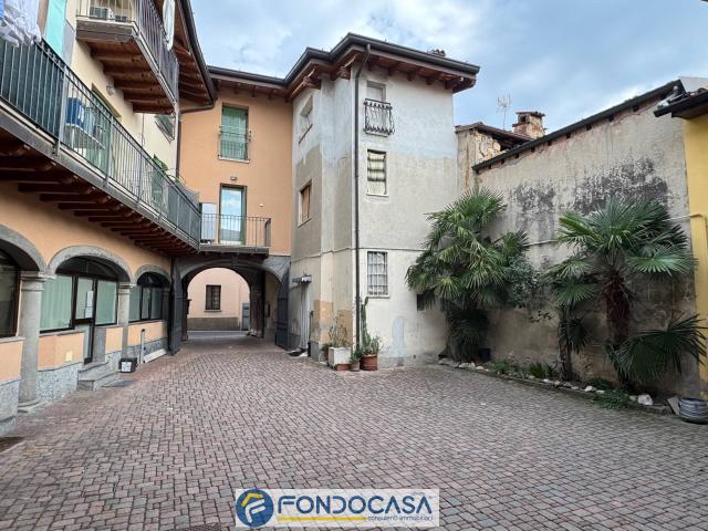 Appartamento in vendita a Adro, Brescia