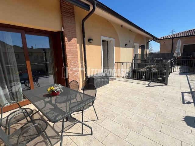 Appartamento in vendita a Affi, Veneto