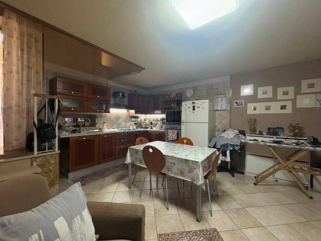 Appartamento in vendita a Afragola, Campania
