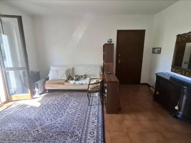 Appartamento in vendita a Agazzano, Reggio Emilia
