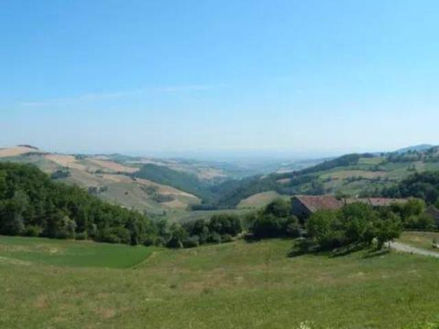 Appartamento in vendita a Agazzano, Reggio Emilia