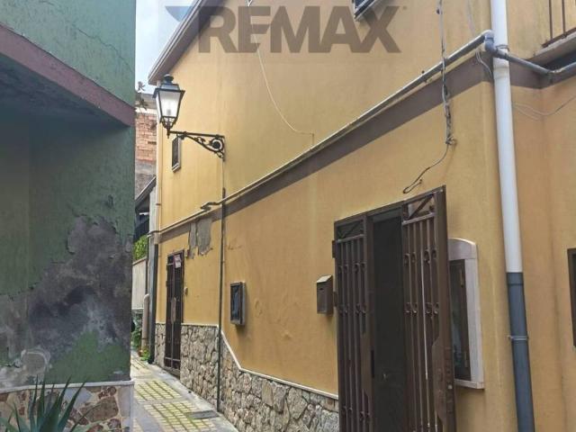 Appartamento in vendita a Agira, Sicilia