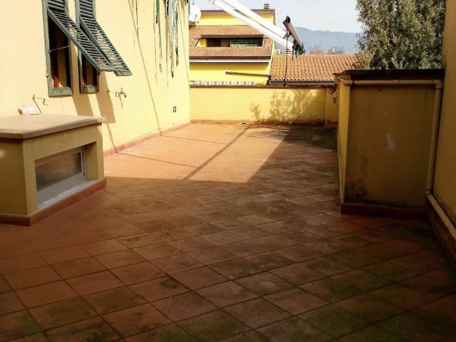 Appartamento in vendita a Agliana, Toscana