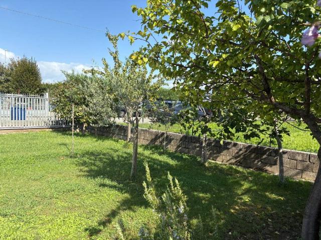 Appartamento in vendita a Agliana, Toscana
